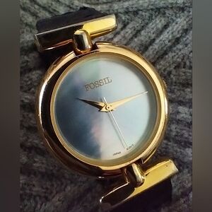 ⌚ Fossil MOP Watch